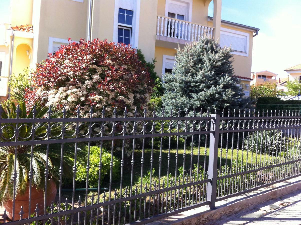 Holiday House Lilija Zadar Exterior photo